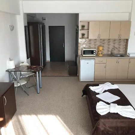 Cristiana Apartment *
